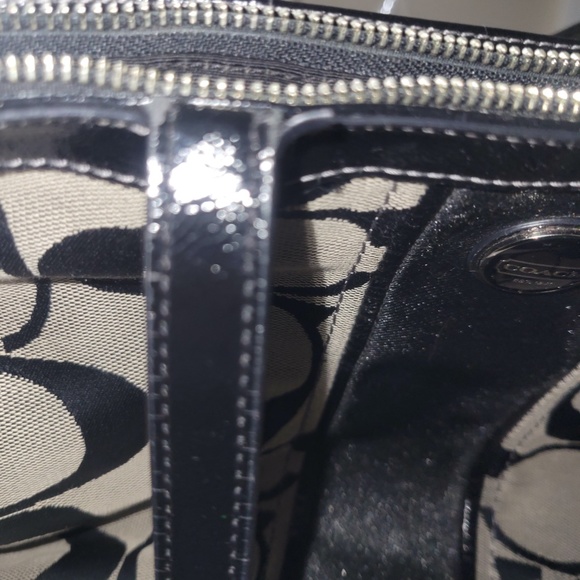 Coach purse - Picture 2 of 5